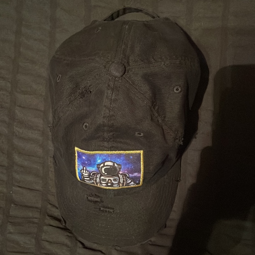 Kbethos hat - Picture 8 of 8